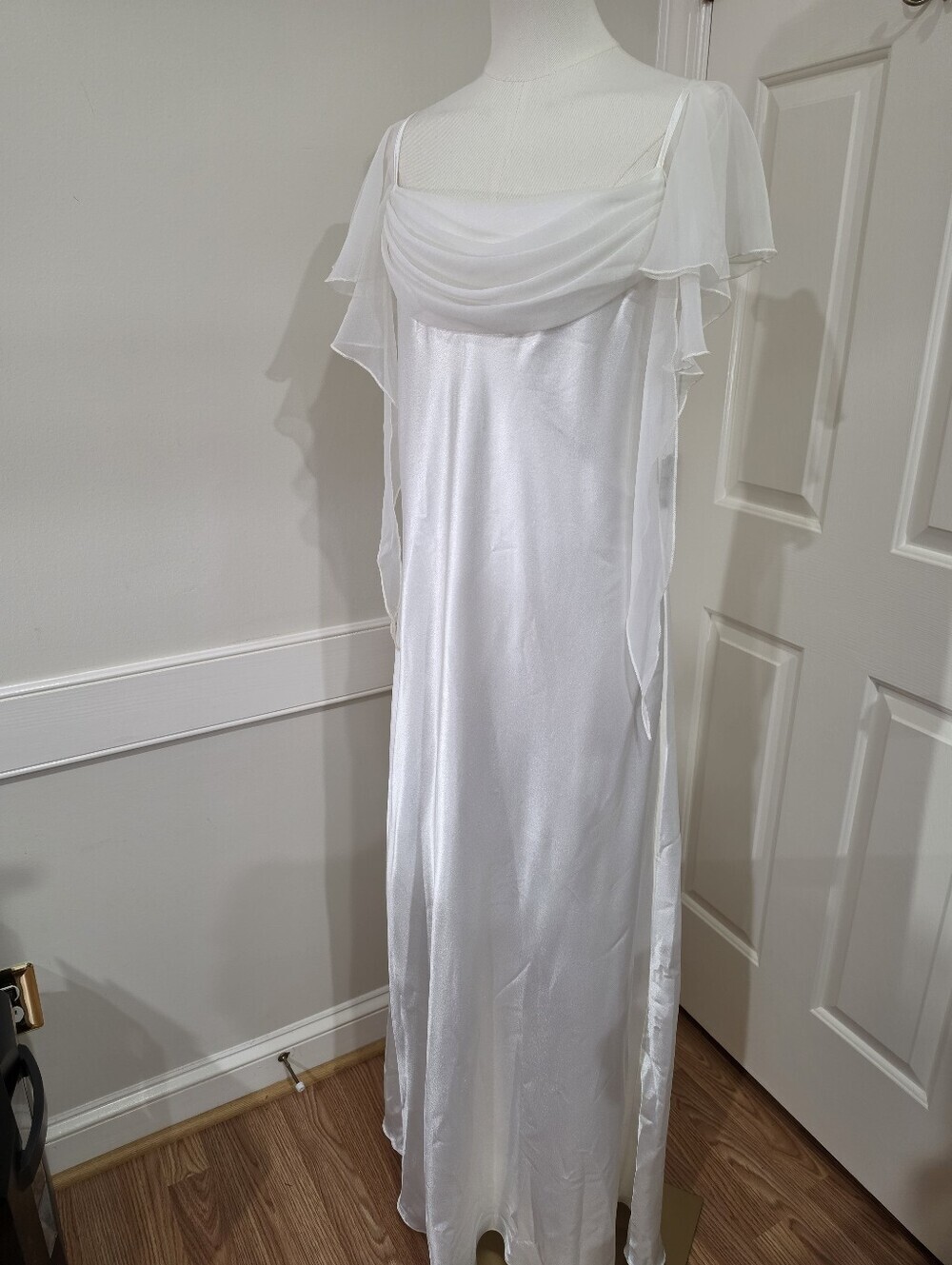 NWT Aspeed White Satin Bridal Gown Chiffon Cape Sleeves Plus Size 2XL #3124